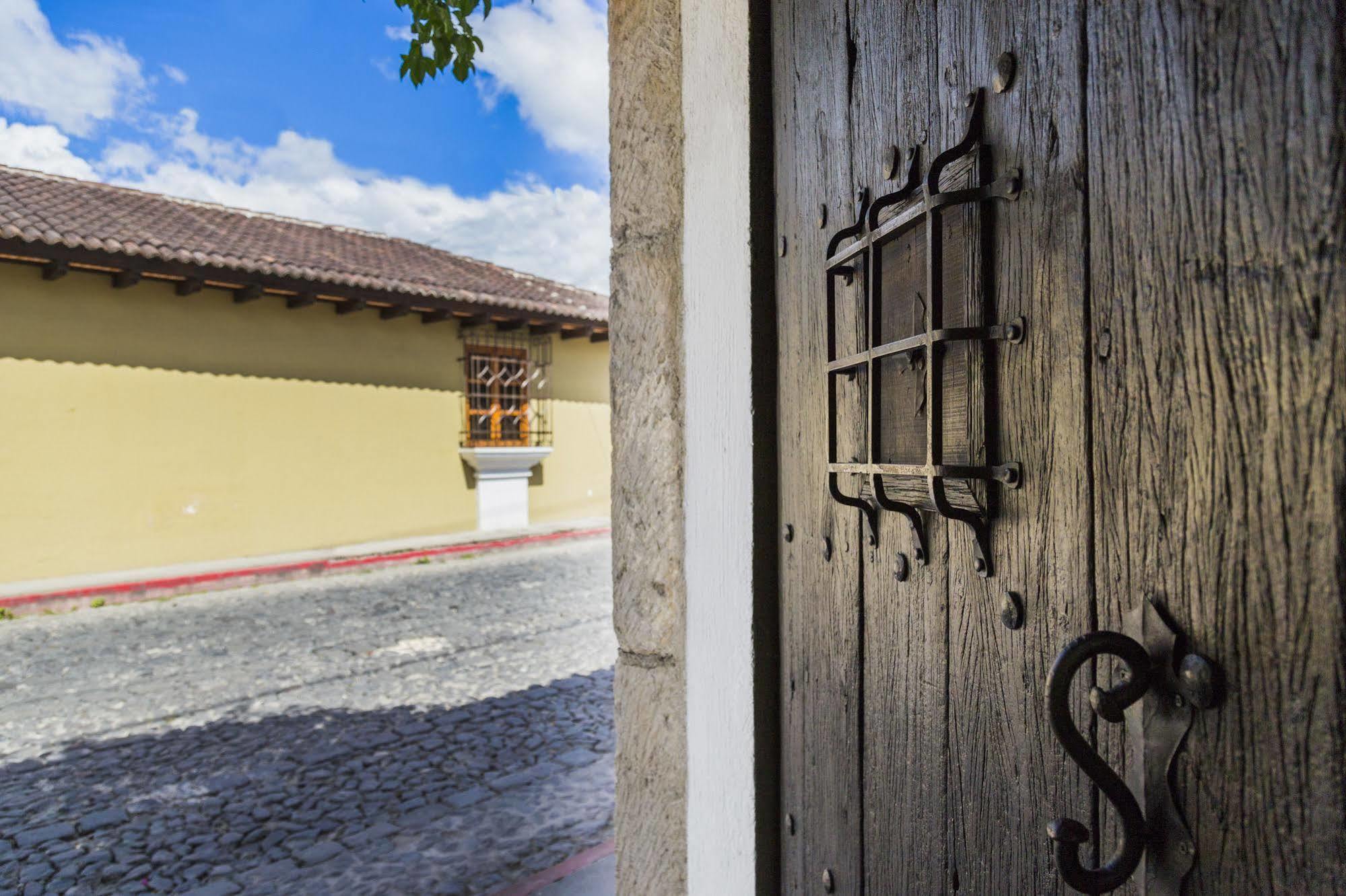 Casa Encantada By Porta Hotels Antigua Εξωτερικό φωτογραφία