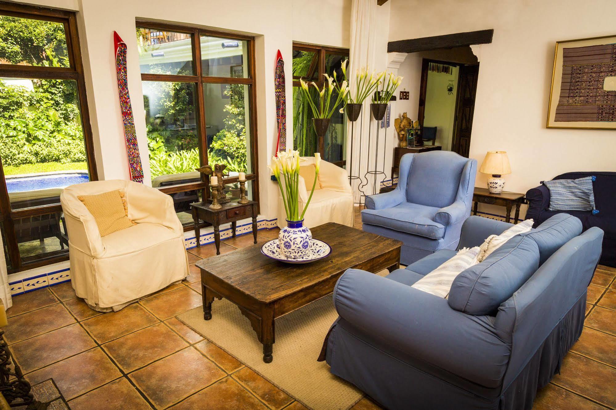 Casa Encantada By Porta Hotels Antigua Εξωτερικό φωτογραφία